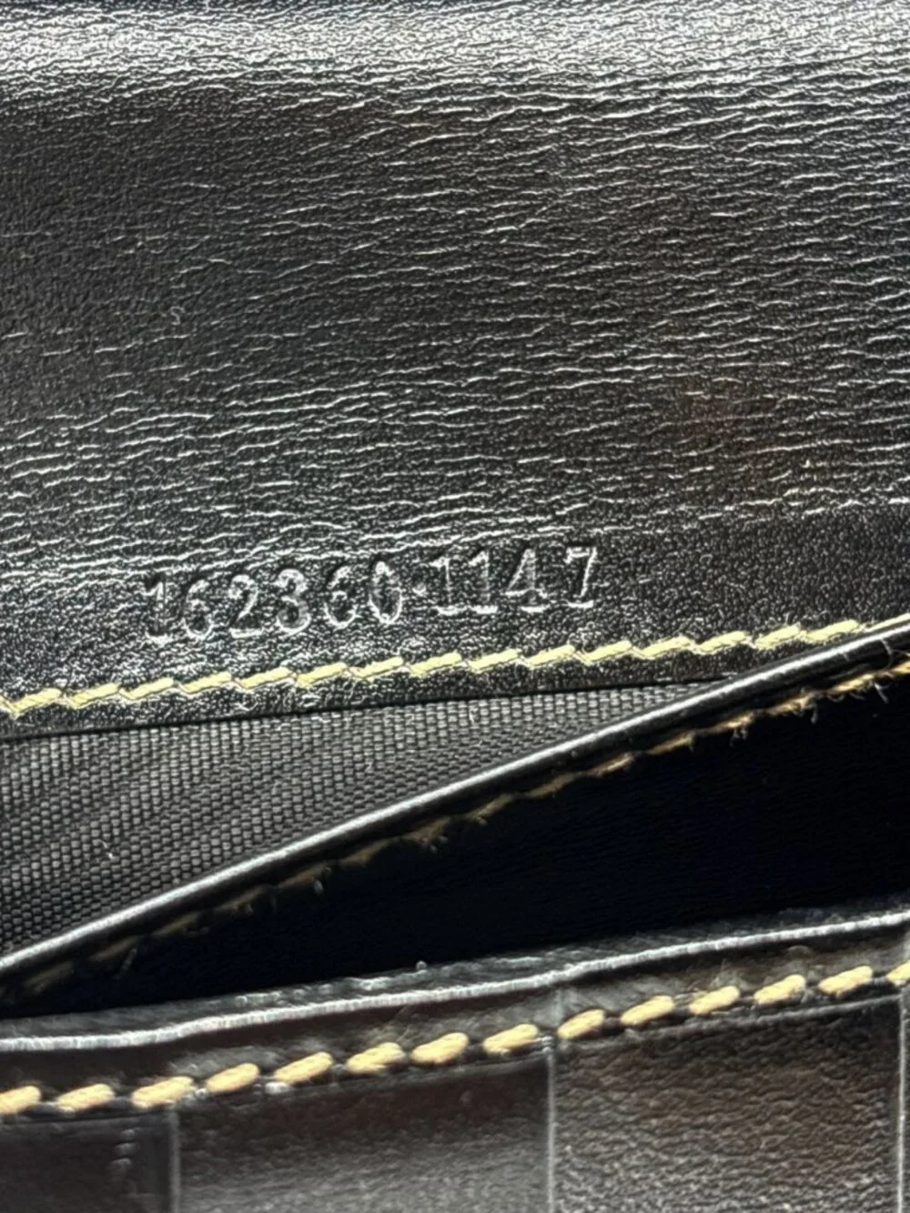 Gucci  Patent Leather Long Wallet Black 162360 - Picture 11 of 11